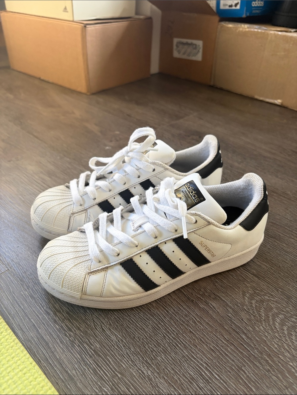 Adidas Superstar size 4 youth